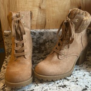 Sun + Stone Brown Lace-Up Boots with Fur Trim